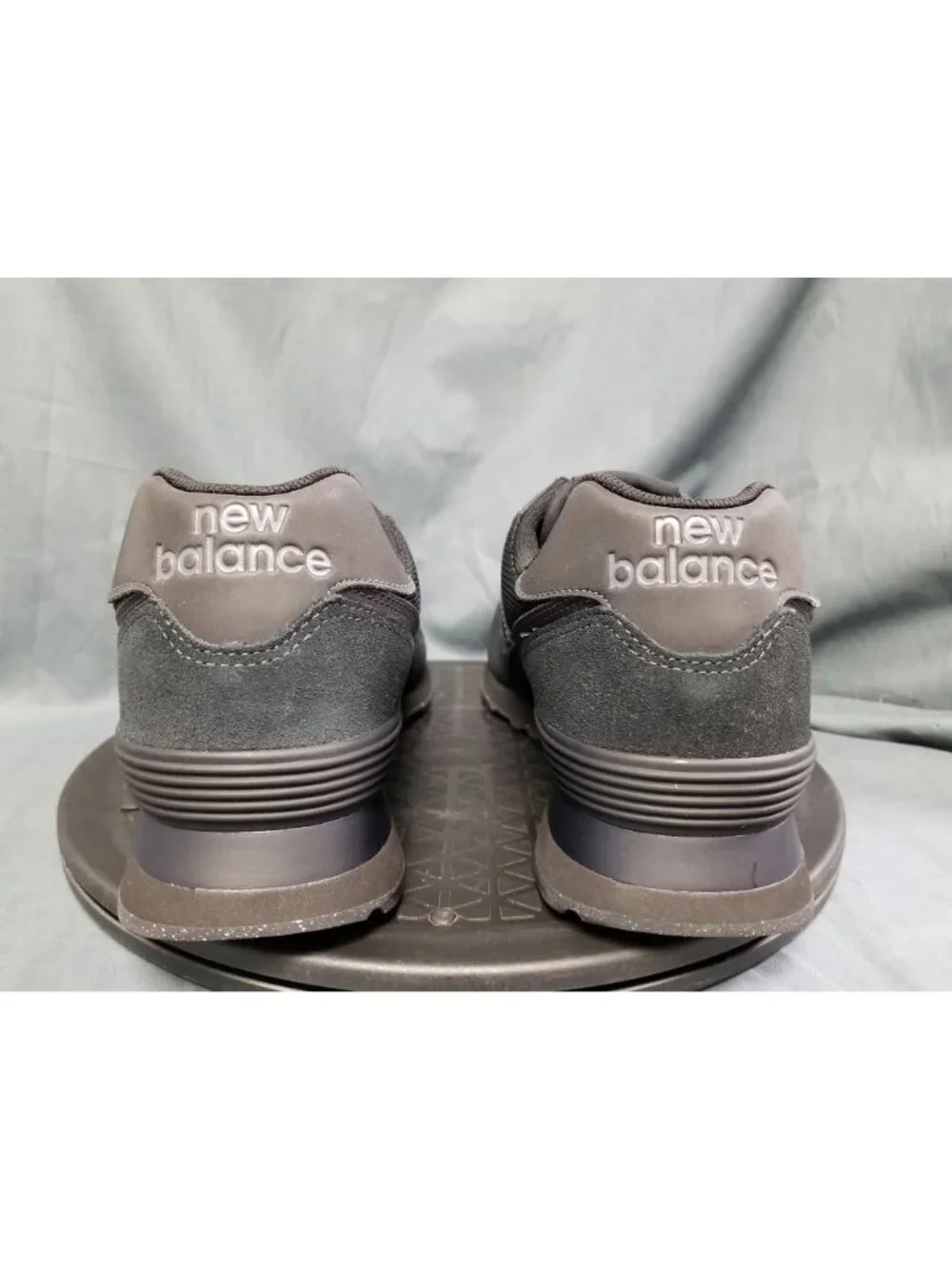 New Balance 574 Core Sneakers Suede ML574EVE Black Men's Size 10.5 NEW NO BOX!